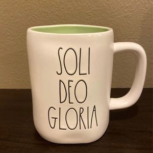 Rae Dunn SOLI DEO GLORIA Mug Green